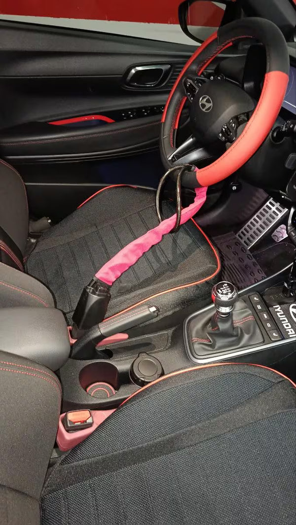 Naveed Akhtar review image